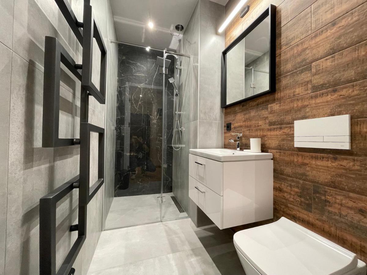 Revesen Premium Apartments Cracovia Exterior foto