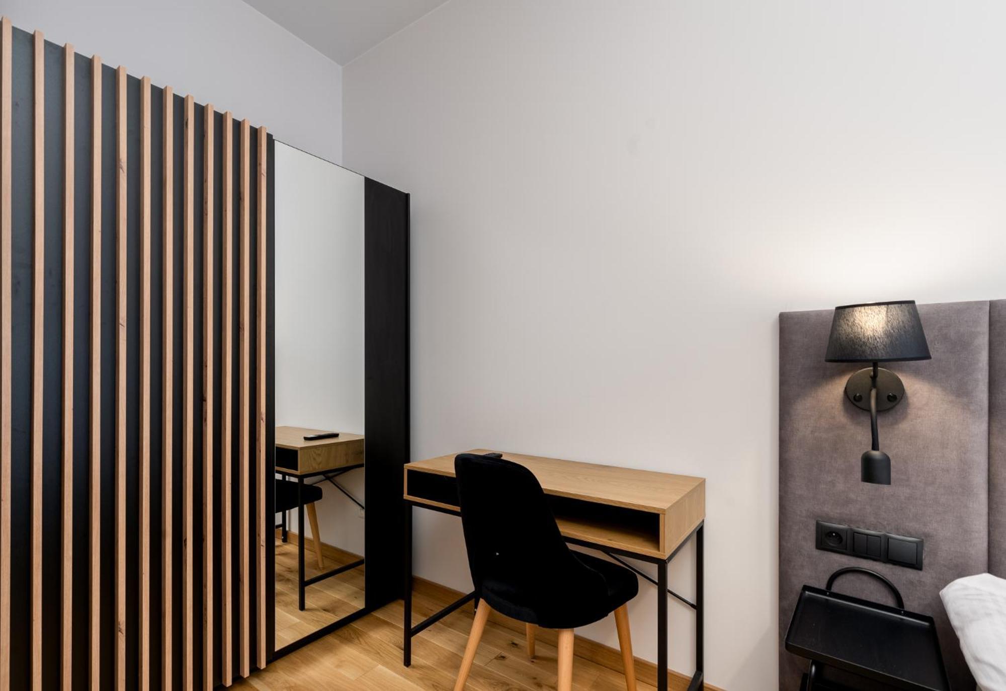 Revesen Premium Apartments Cracovia Exterior foto